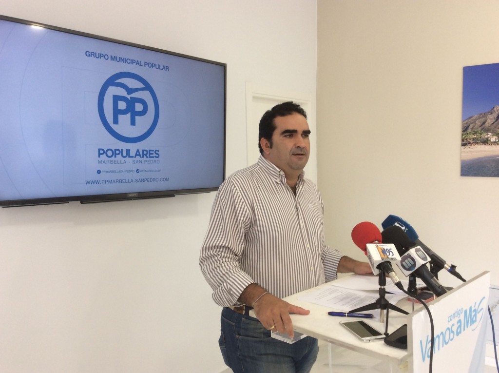 El portavoz de Asuntos Sociales del PP de Marbella, Manuel Cardeña, en imagen de archivo. Foto/ marbellaconfidencial.es
