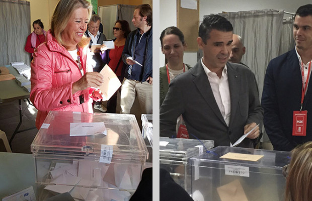 La candidata del PP al Senado y concejala de Marbella, Ángeles Muñoz, votando este domingo, al igual que el alcalde de la ciudad, José Bernal (PSOE). Fotos/ marbellaconfidencial.es