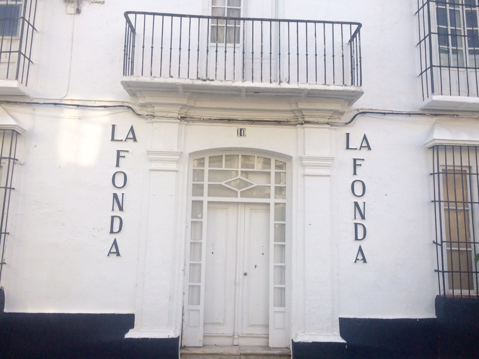 El alcalde elogia el proyecto de rehabilitación de La Fonda