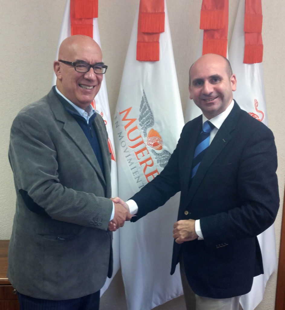 Conejo mantiene un encuentro en México con el líder de Movimiento