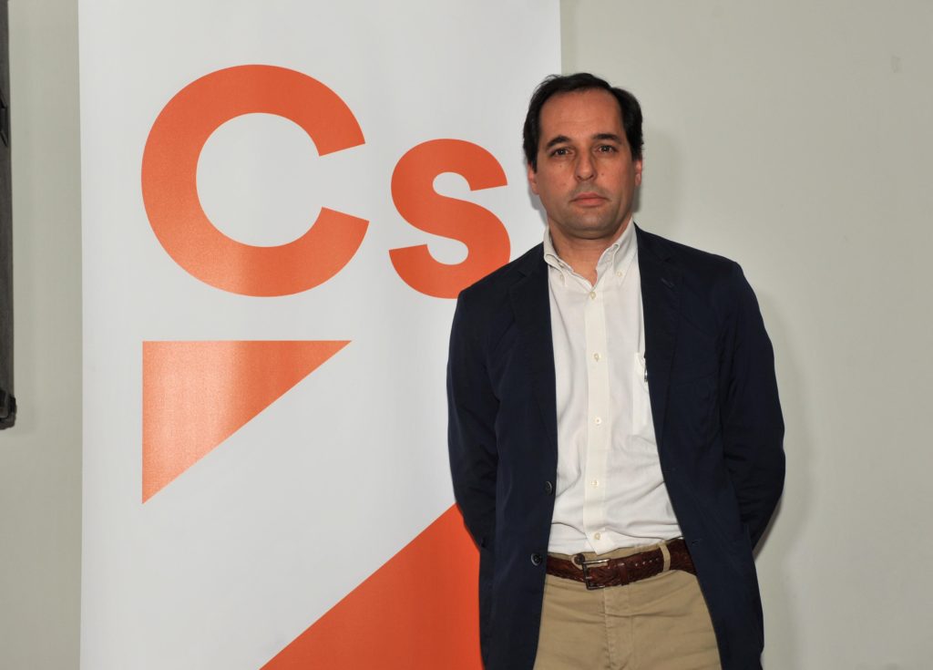 El nuevo coordinador de Ciudadanos Marbella, Francisco Gómez Palma, el pasado 8 de mayo,cuando fue elegido. FOTO/ JAVIER MARTÍN