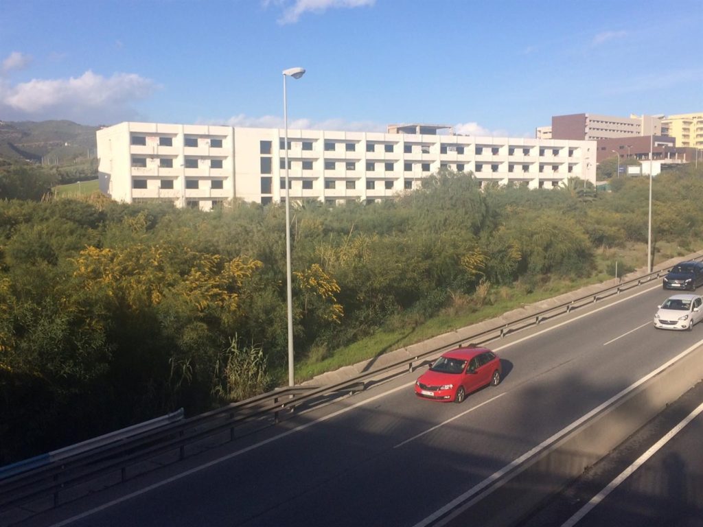 Imagen del edificio de Roca donde se pretende ubicar la futura Ciudad de la Justicia de Marbella. FOTO/ EP