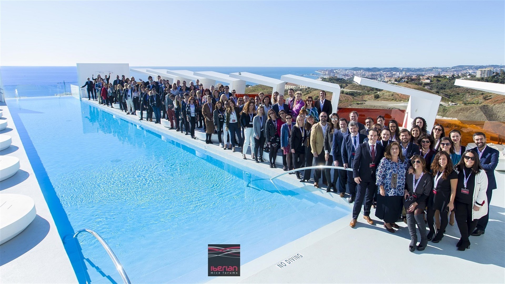 Imagen de la actividad desarrollada por un grupo de congresos y reuniones en la Costa del Sol. FOTO/ EP
