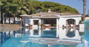 Imagen de la villa más cara de España, situada a pie de playa en Marbella. FOTO/ Idealista.com