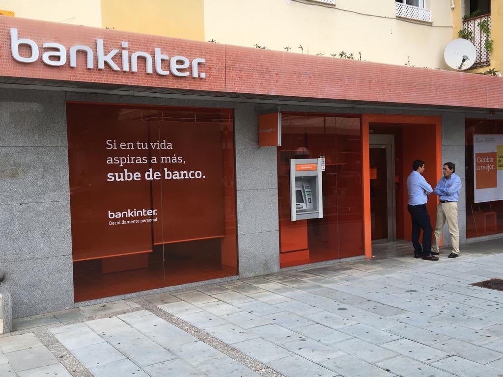 Imagen de la sucursal de Bankinter atracada en Ricardo Soriano el pasado verano. FOTO/ MARBELLA CONFIDENCIAL