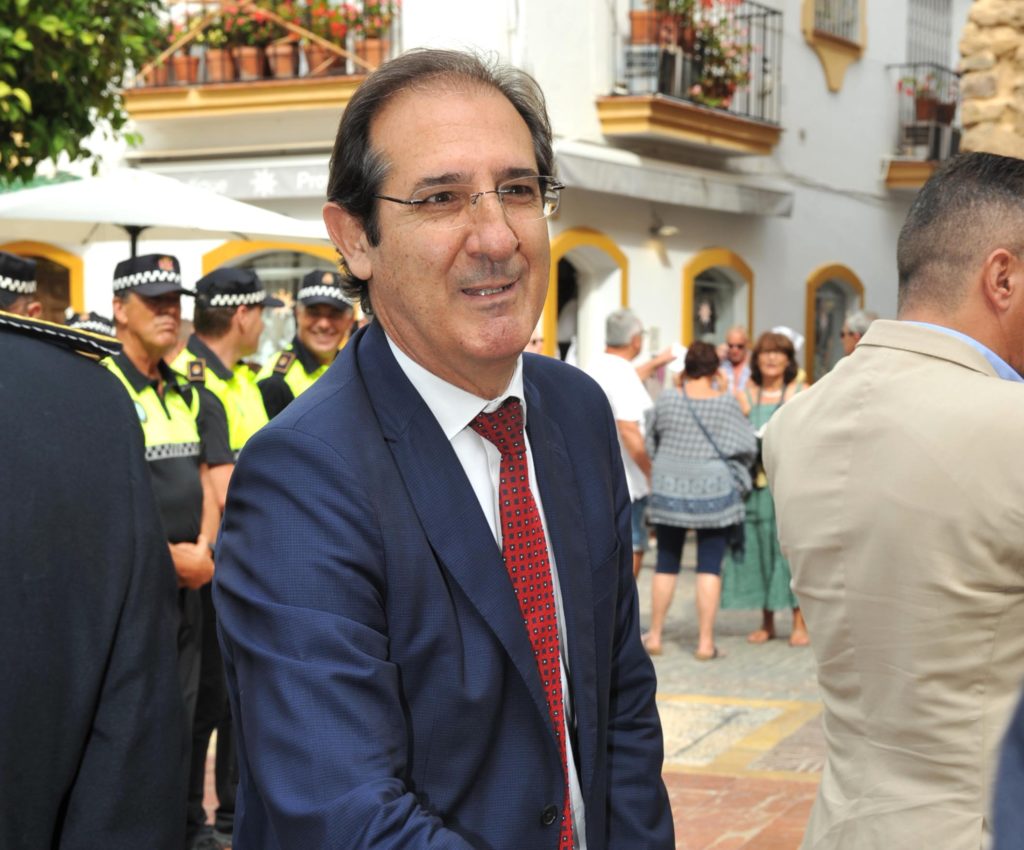 Imagen del fiscal jefe de Área de Marbella, Julio Martínez Carazo, durante la festividad de la Policía Local. FOTO/ JAVIER MARTÍN
