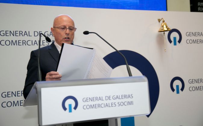El empresario Tomás Olivo en una imagen de archivo cuando su sociedad General de Galerías Comerciales S.L. salió a bolsa. FOTO/ BME