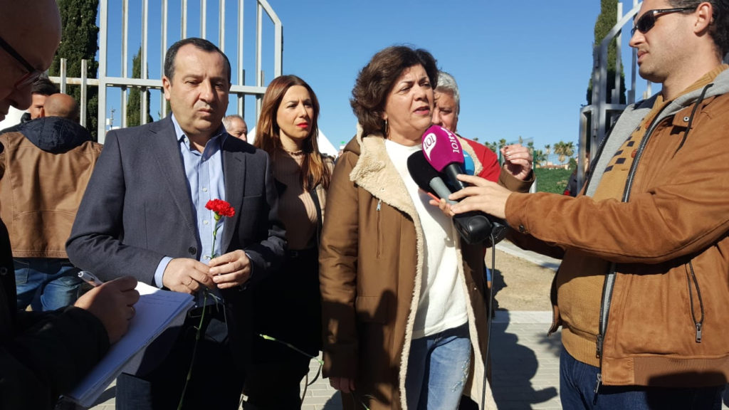 El secretario general del PSOE de Málaga, José Luis Ruiz Espejo, junto a la vicesecretaria y senadora, Fuensanta Lima este sábado. FOTO/ PSOE