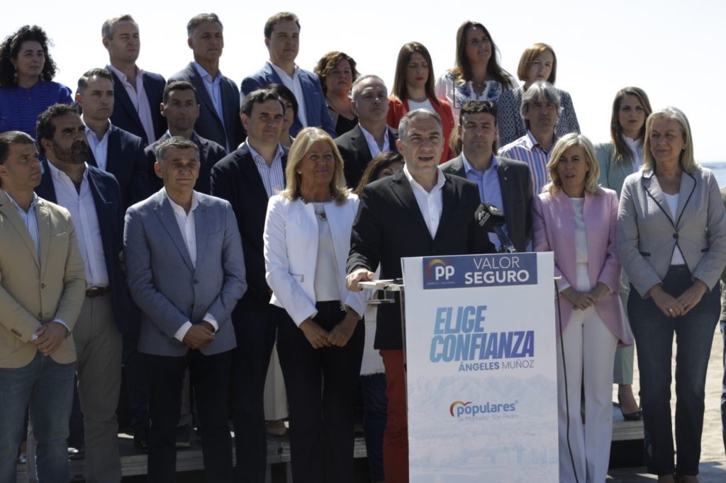 El consejero de Presidencia de la Junta y presidente del PP de Málaga, Elías Bendodo, este sábado durante la presentación de la lista municipal del PP de Marbella. FOTO/ PP