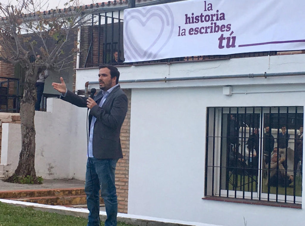 El cabeza de lista por Málaga de Unidas Podemos, Alberto Garzón, durante su intervención de este miércoles en Marbella. FOTO/ CABANILLAS
