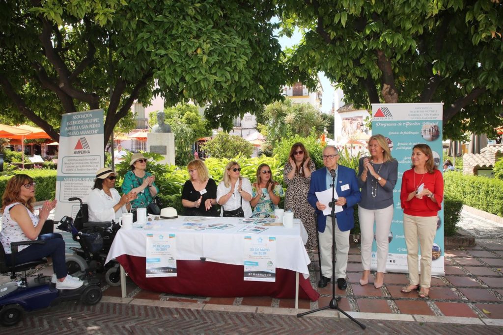 Acto celebrado por la Asociación de Esclerosis Múltiple en Marbella este jueves. FOTO/ Ayto de Marbella