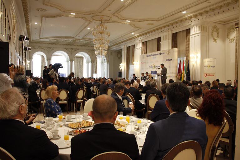 Vista general del desayuno informativo de Forum Nueva Economía, celebrado este jueves en Málaga. FOTO/ MC