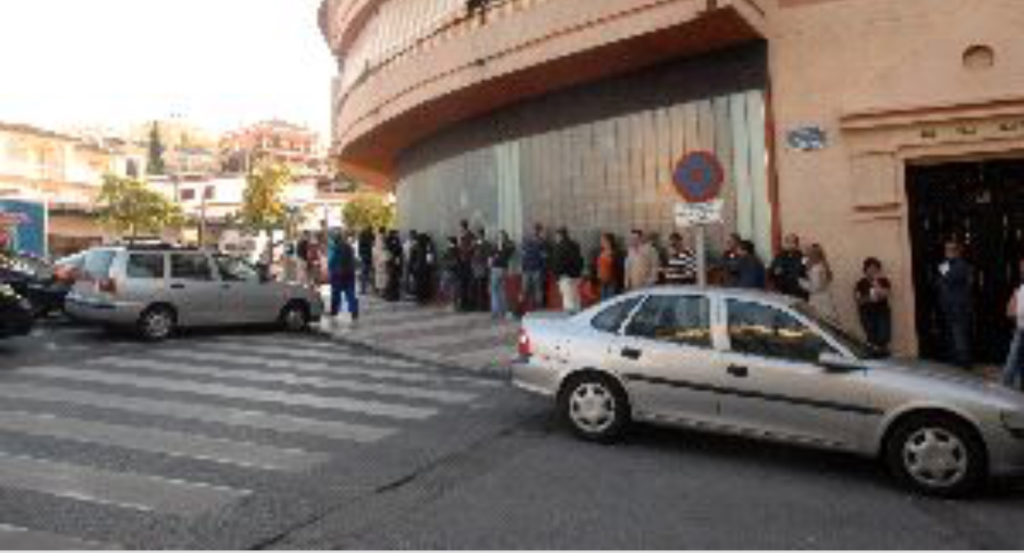 Imagen del exterior de los Juzgados de Primera Instancia de Marbella, en la Avda Arias de Velasco. FOTO/ MC