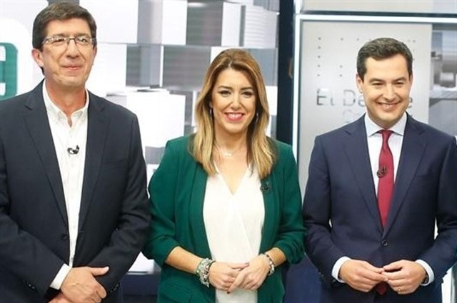 De izqda a drcha Juan Marín (Cs); Susana Díaz (PSOE) y Juanma Moreno (PP), durante un debate de la pasada campaña electoral en Canal Sur TV. Eduardo Briones EP