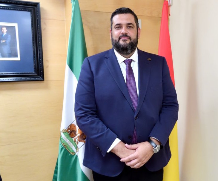El nuevo consejero delegado de Acosol, el socialista Carlos Cañavate, este martes al tomar posesión. FOTO/ ACOSOL