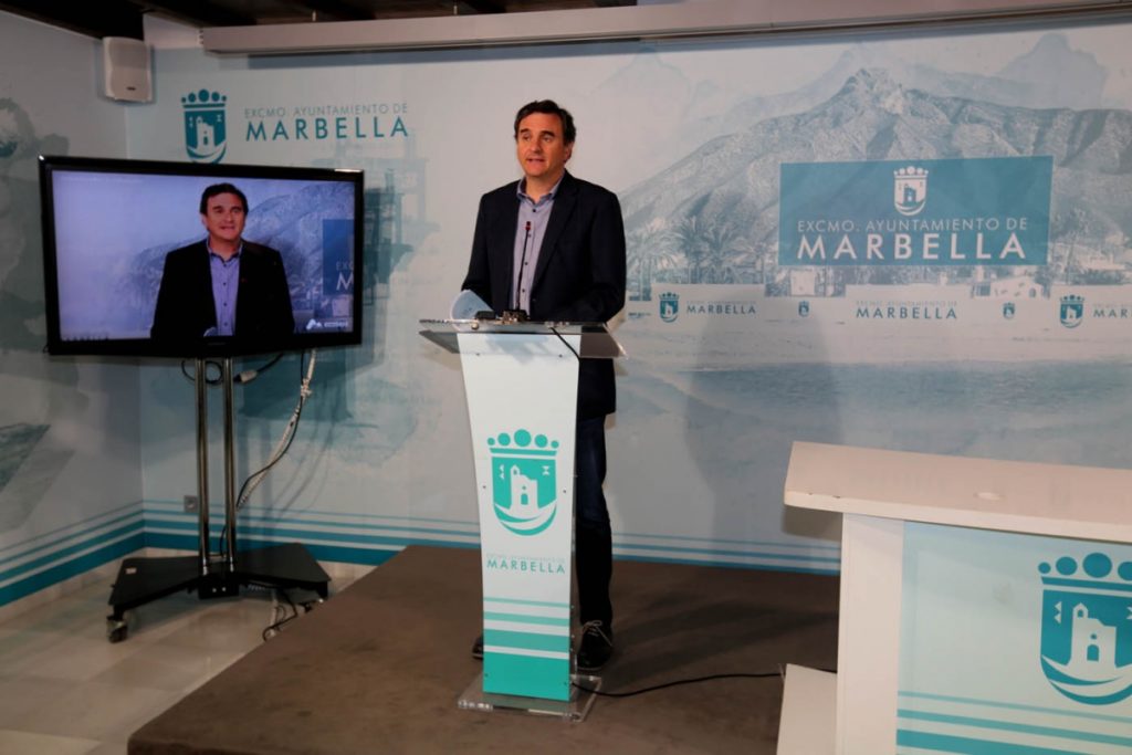 El portavoz del gobierno de Marbella, Félix Romero, durante su comparecencia telemática de este lunes. FOTO/ Ayto de Marbella